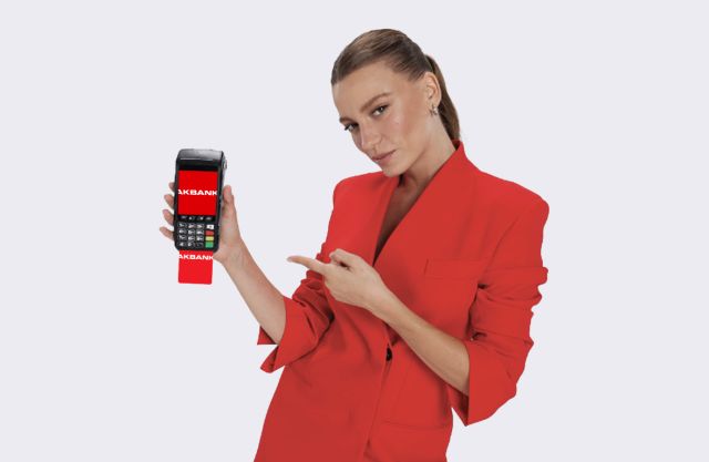 Akbank'tan KOBİ'lere Özel POS Fırsatı: Avantajlı Komisyon ve Ücretsiz Kullanım!