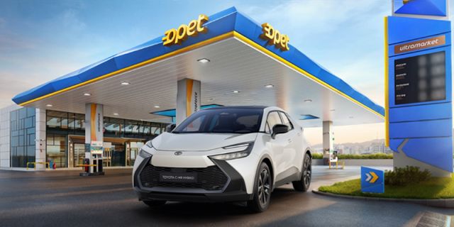 Toyota C-HR Hybrid Alana 10.000 TL Opet Yakıt Puan Hediye!